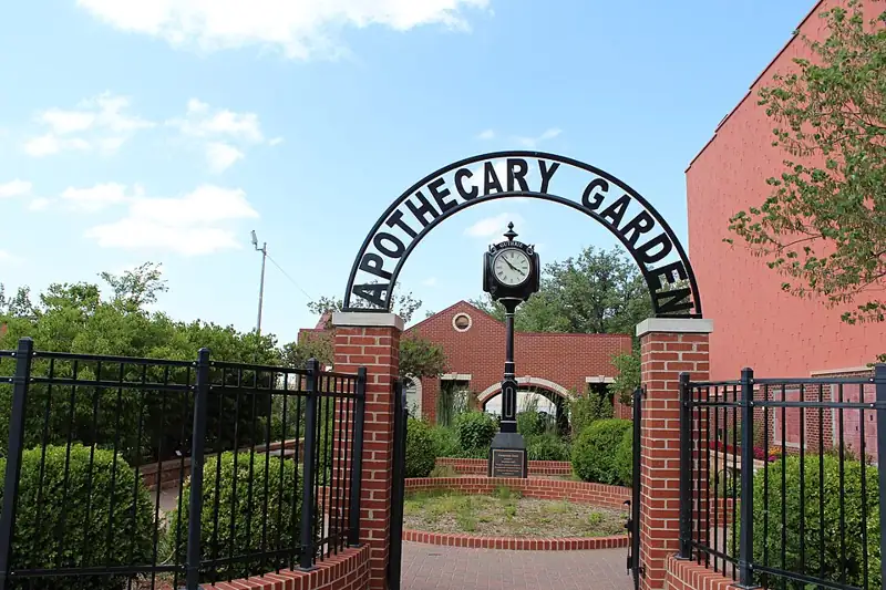 Apothecary Garden